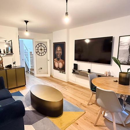 Immaculate Covent Garden Apartment London Exterior photo
